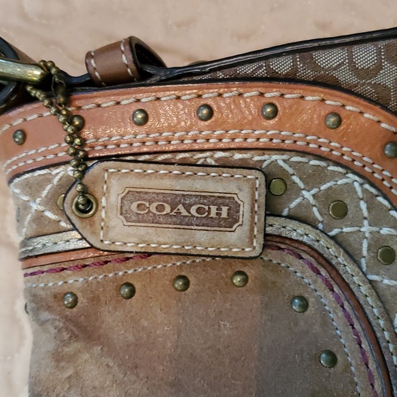Coach bucket bag. Brown and tan suede. - Picture 3 of 6